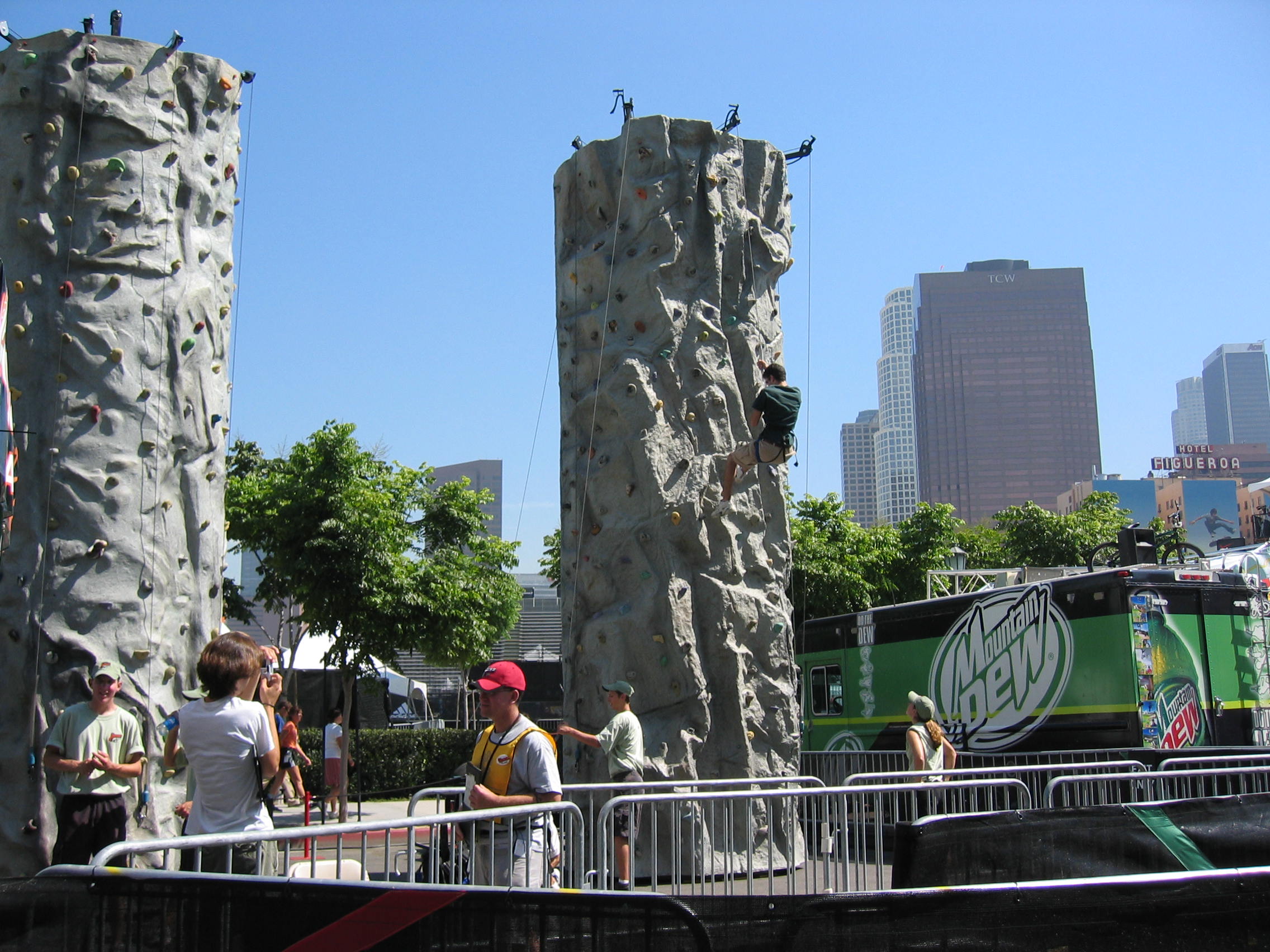 mtnclimbing.jpg